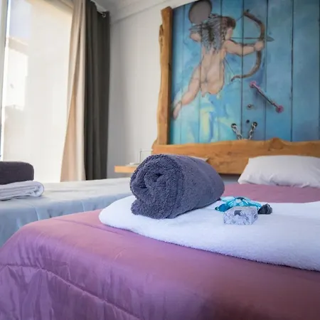 Modern & Recycled Machico (Madeira)