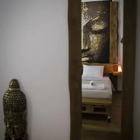 Hostel Modern & Recycled Machico (Madeira)