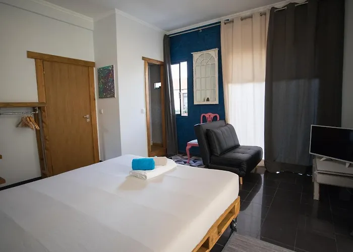 Modern & Recycled * Machico (Madeira)