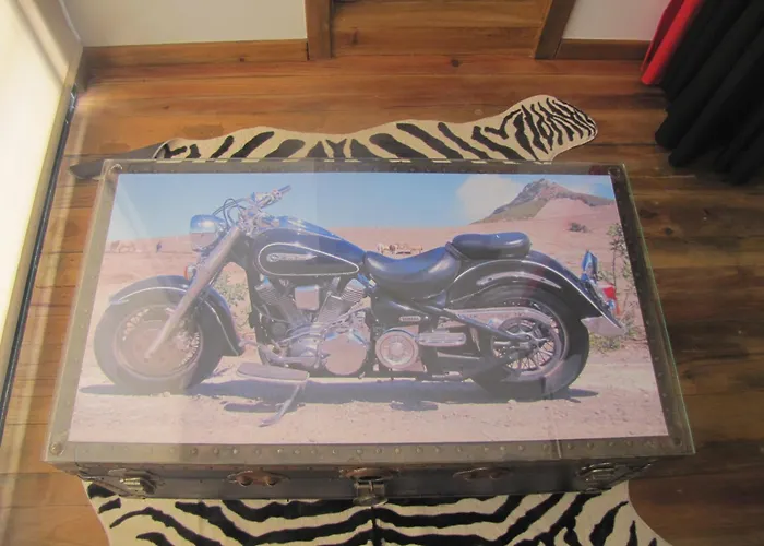 Modern & Recycled Machico (Madeira)