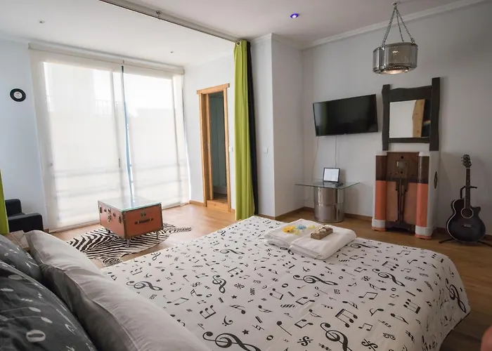 Modern & Recycled Ostello