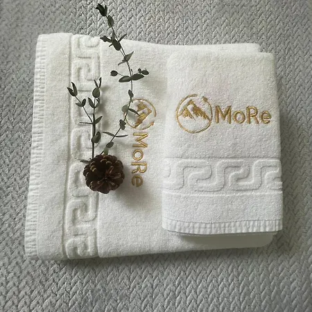 Modern & Recycled 호스텔