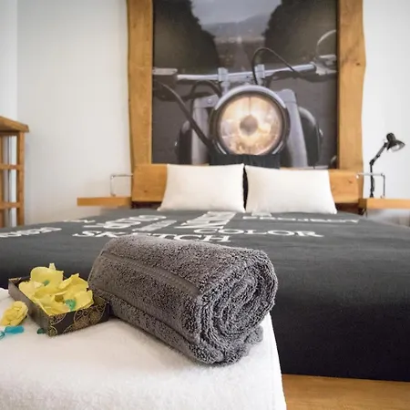 Modern & Recycled 마치코