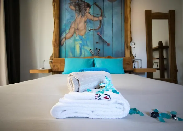 Hostel Modern & Recycled