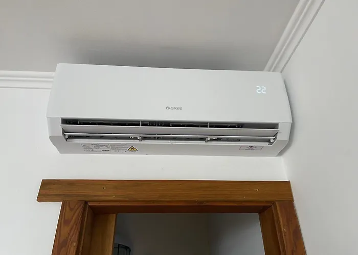 Modern & Recycled Machico (Madeira)