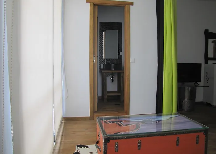 Modern & Recycled Machico (Madeira)